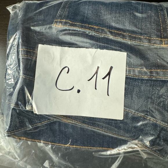 Current/Elliott The Cropped Straight Jean Court Coupe Droite - Picture 10 of 10